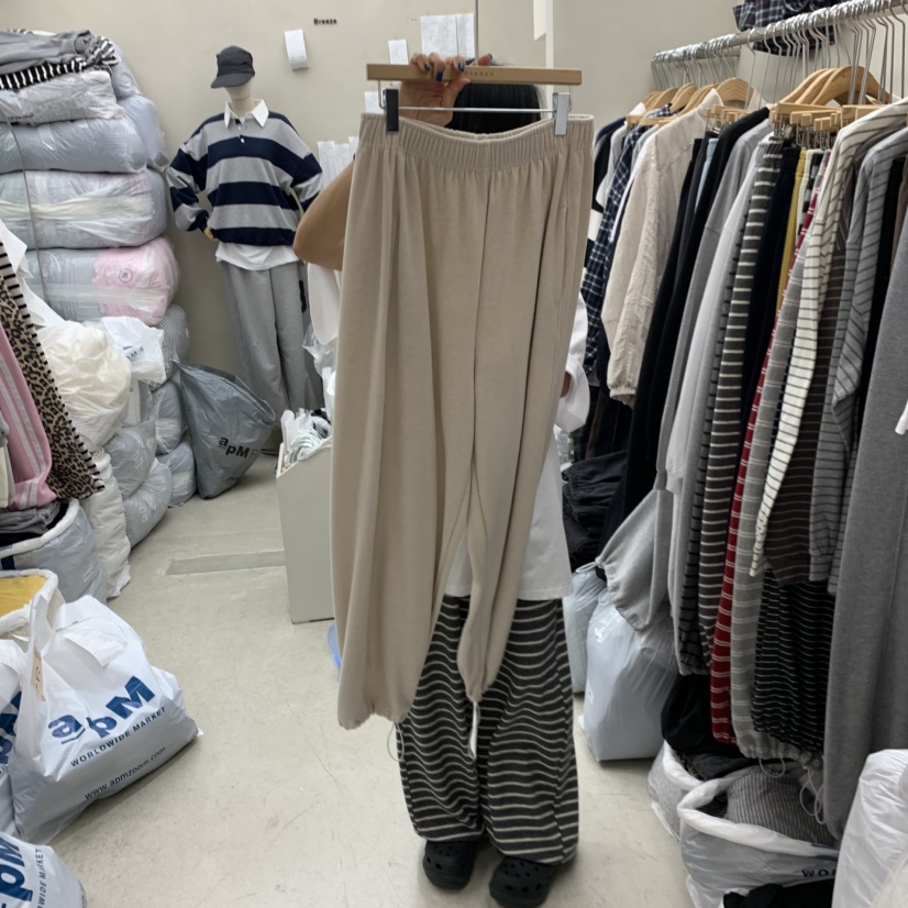 鞋帽批發(fā) 供應(yīng)鏈中的基礎(chǔ)環(huán)節(jié)與市場前景分析